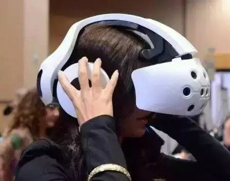 未来人类的生活是这样的,看完目瞪口呆!