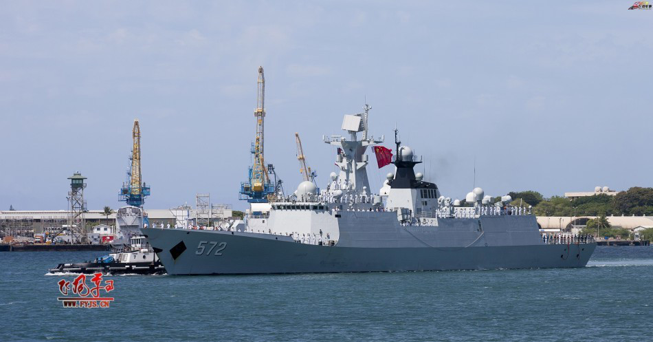 扬威海外:大幅面五星红旗飘扬在珍珠港 - 一统江山的日志 - 网易博客